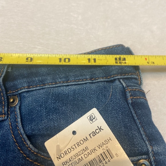ABOUND NWT Size 25 High Rise Skinny Blue Jeans - Picture 4 of 10